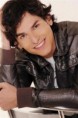 /album/fotogaleria-alan-estrada-/alan-estrada-con-chamerra-de-piel-negra-1-jpg/